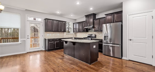 A Twin Cities kitchen that was recently renovated by Fixie Home Improvement